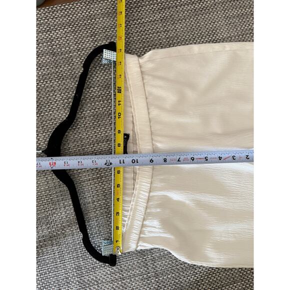 ZARA NWOT Crinkle Lightweight Pull On Flair Leg Loose Fit Pants Cream M Coastal - Picture 5 of 5